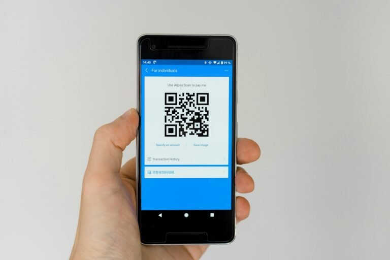 How to Create and Use QR Codes Safely
